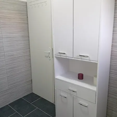 Apartman Kastelanic Brbinj Exterior photo