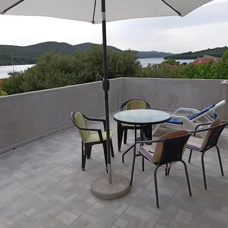 Apartman Kastelanic Brbinj Exterior photo