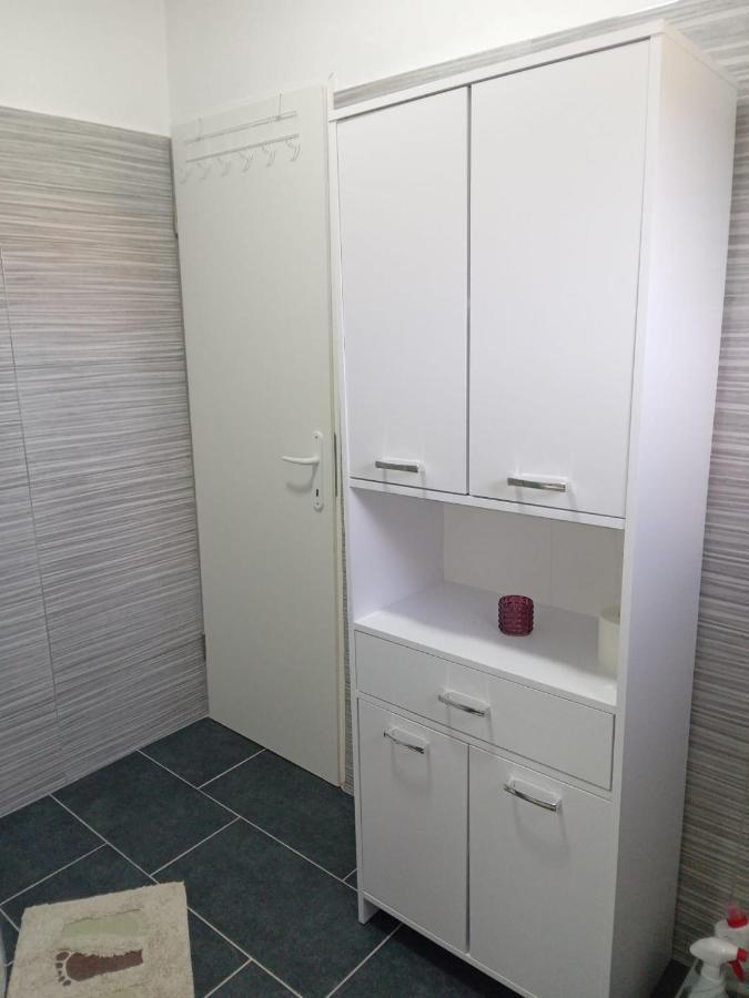 Kastelanic Apartment Brbinj