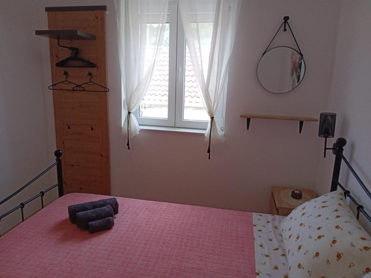Apartment Kastelanic